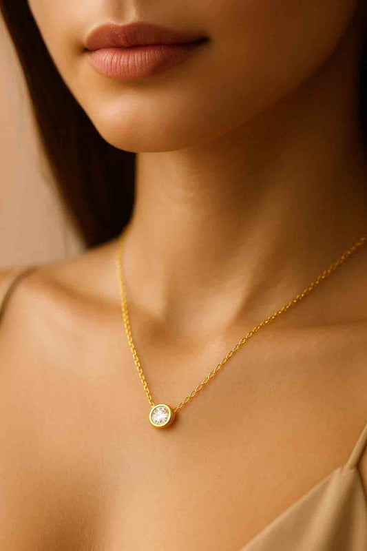 Minimalist Round Diamond Necklace