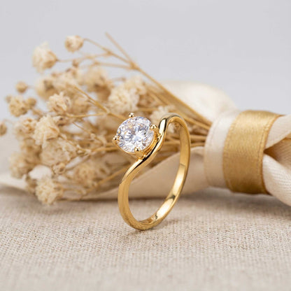 Classic Engagement Ring