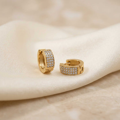 Round Earrings with Diamonds
