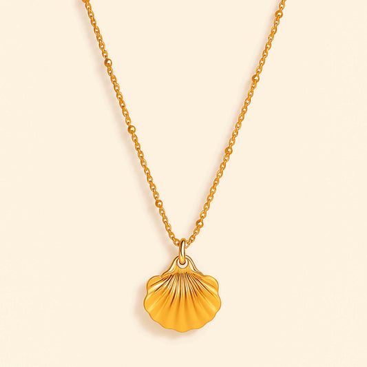 Elegant Sea Shell Pendant Necklace
