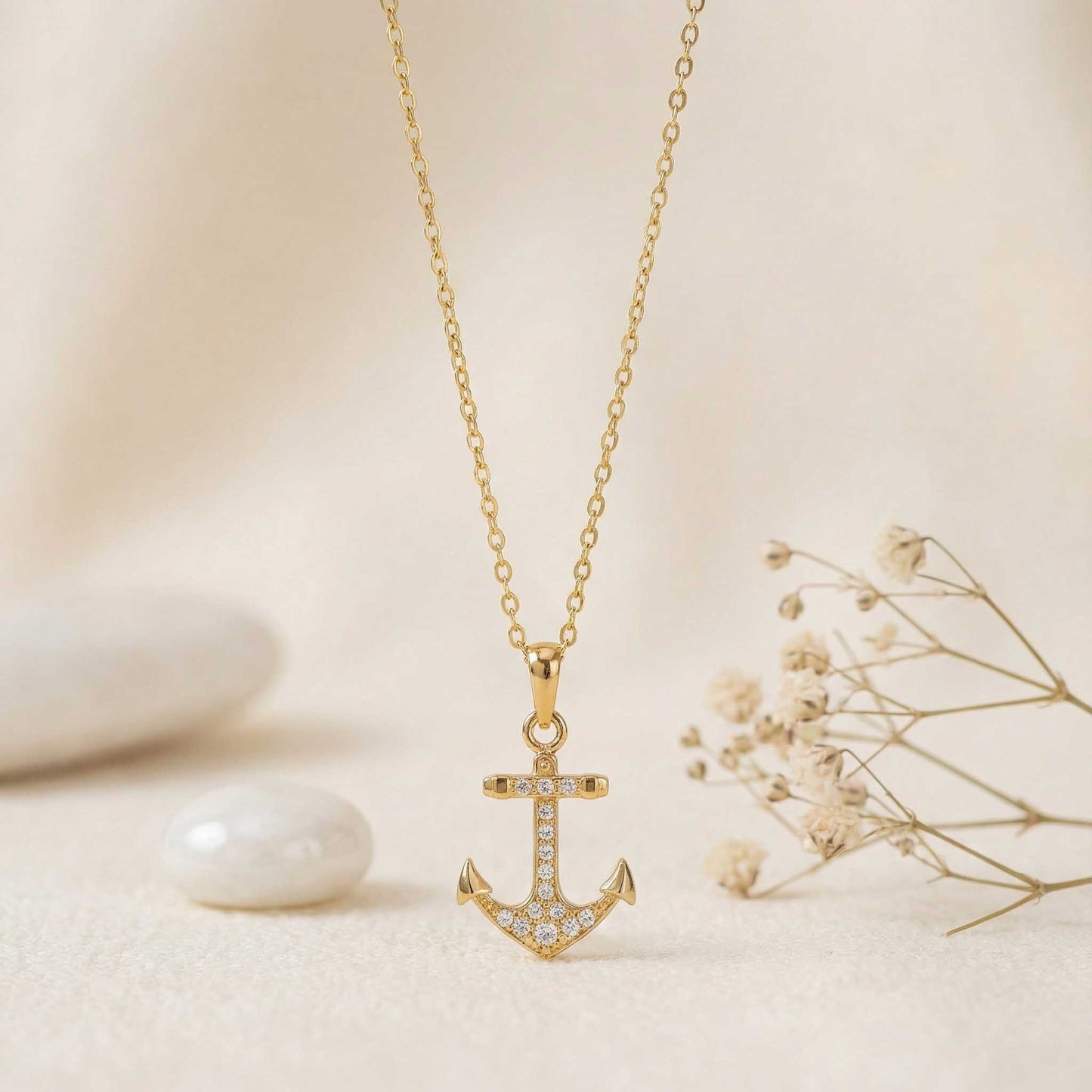 Classic Anchor Pendant Necklace