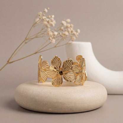 Blooming Flower Charm Bracelet