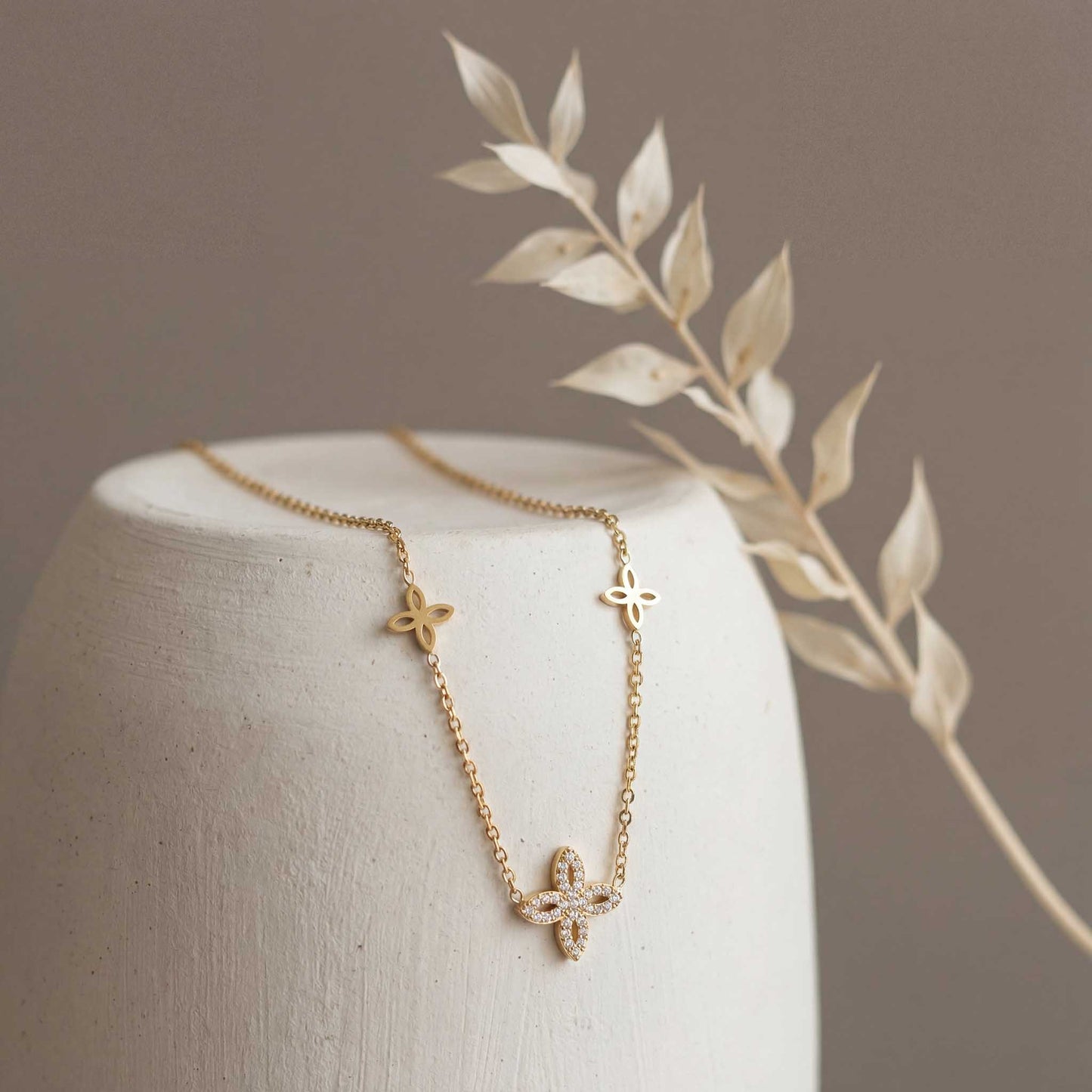 Blooming Flower Charm Necklace