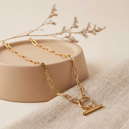 Stylish Gold Chain Necklace