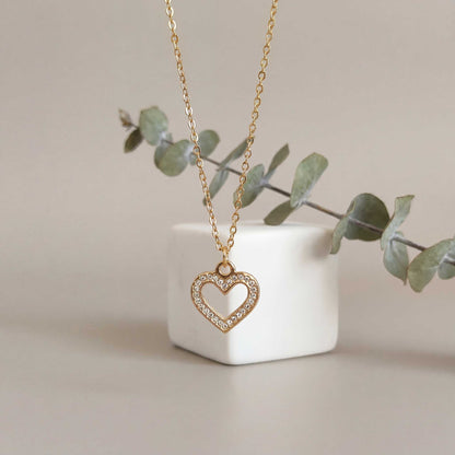 Minimalist Gold Heart Necklace