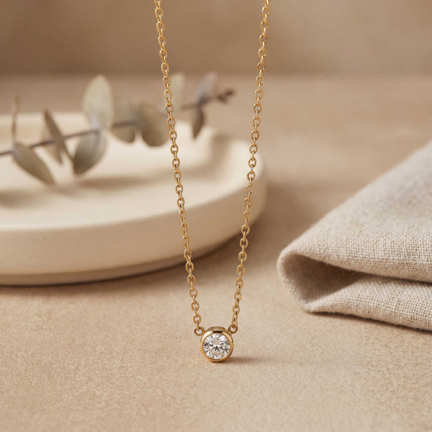 Minimalist Round Diamond Necklace