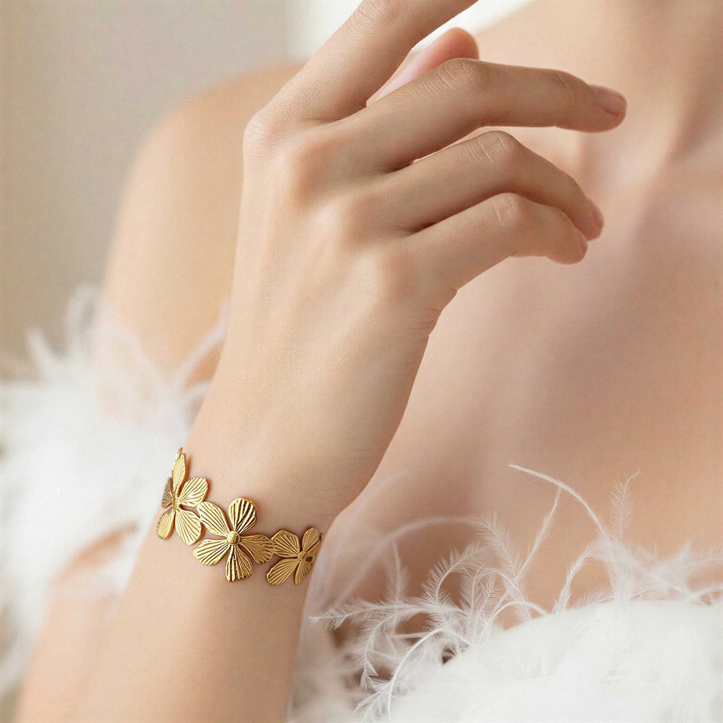 Blooming Flower Charm Bracelet