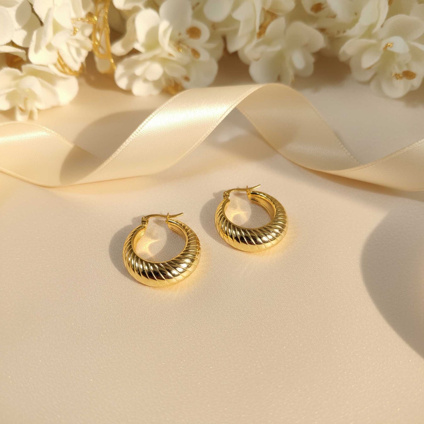 Minimalist Round Hoop Earrings